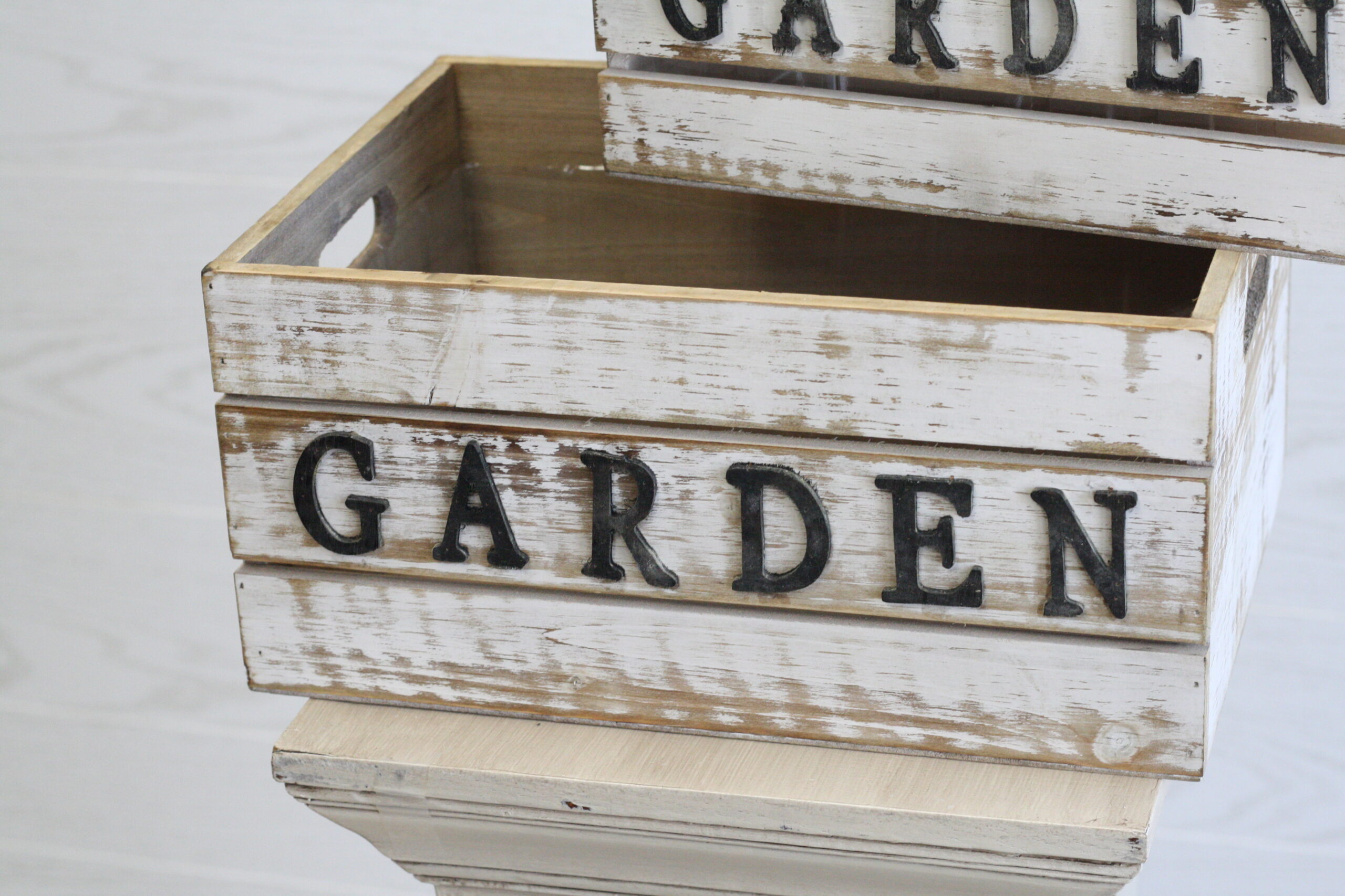12 Piece Garden Crate Wood Assortment - Image 5