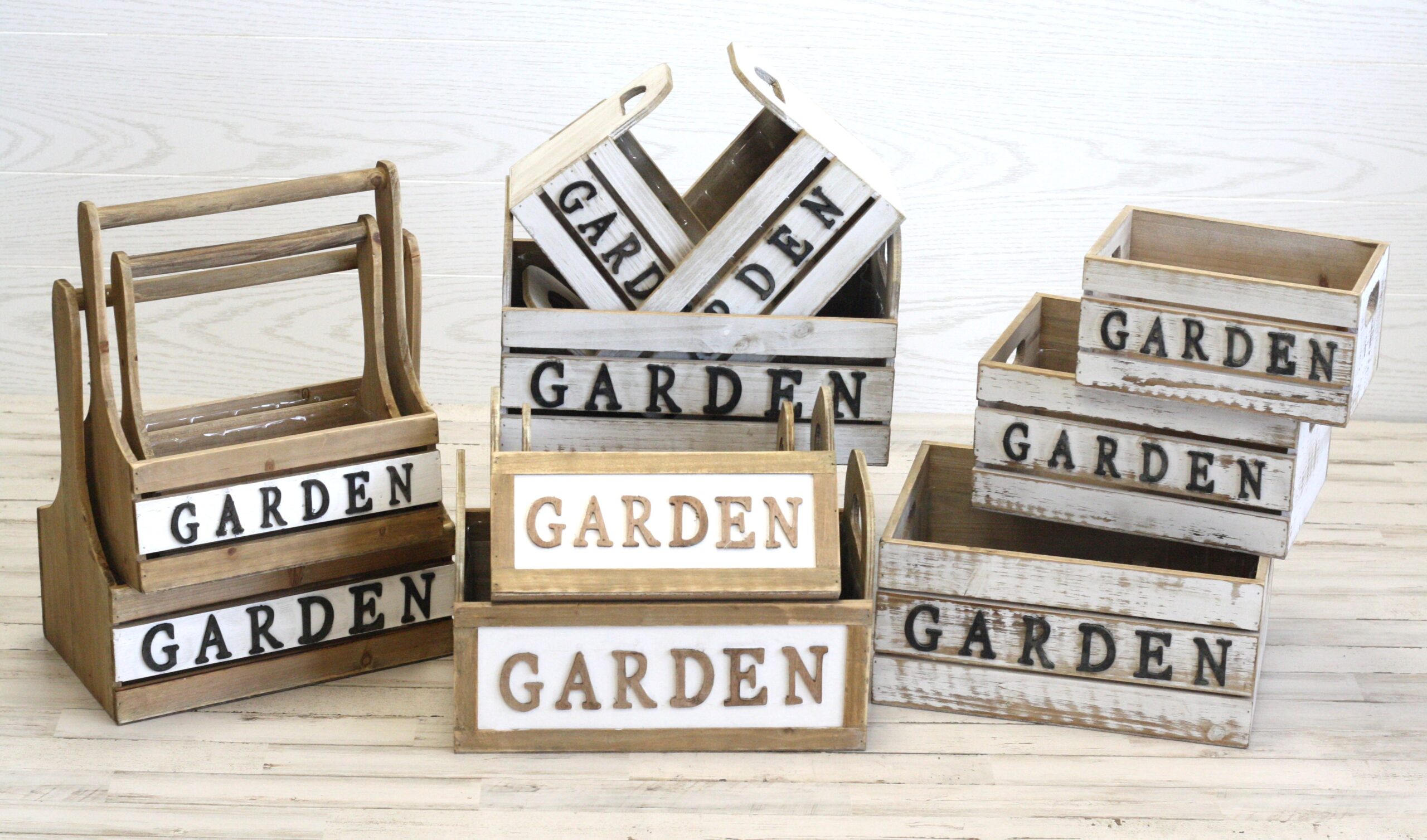 12 Piece Garden Crate Wood Assortment